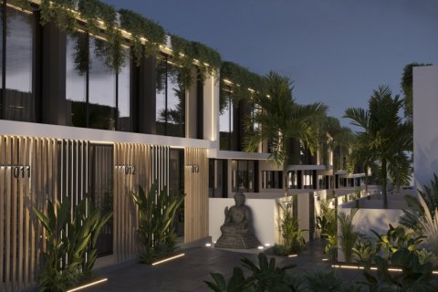 3 bedrooms Villa in Tibubeneng, Badung, Indonesia No. 11253