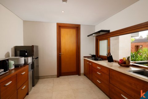 3 bedrooms Villa in Canggu, Badung, Indonesia No. 11314 6