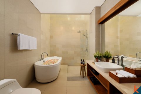 6 bedrooms Villa in Canggu, Badung, Indonesia No. 11313 5