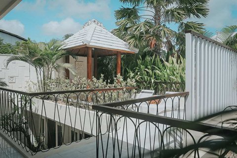 Вилла с 24 спальнями в Canggu, Бадунг, Индонезия № 255 15