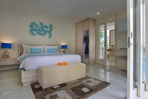 Вилла с 24 спальнями в Canggu, Бадунг, Индонезия № 255 4