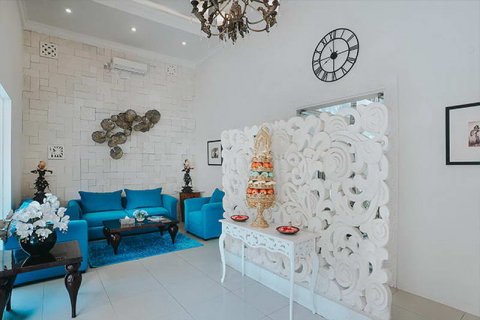 Вилла с 24 спальнями в Canggu, Бадунг, Индонезия № 255 7