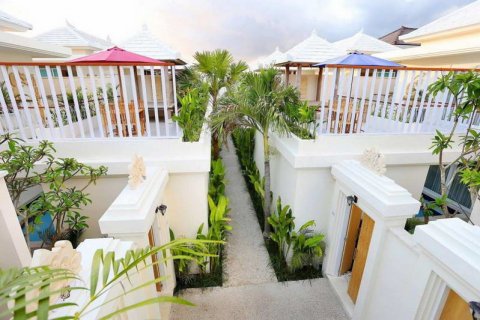 Вилла с 24 спальнями в Canggu, Бадунг, Индонезия № 255 28