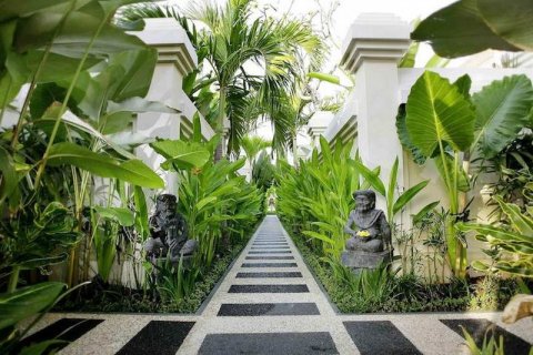 Вилла с 18 спальнями в Seminyak, Бадунг, Индонезия № 257 4