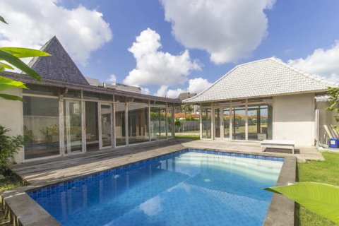 12 bedrooms Villa in Seminyak, Badung, Indonesia No. 252