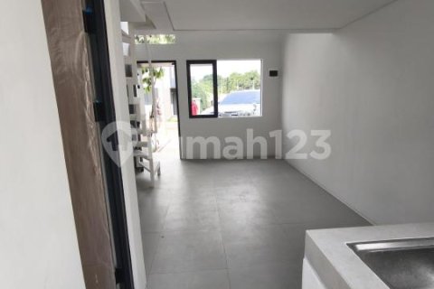 1 bedroom House in Tangerang, Indonesia No. 13638 5