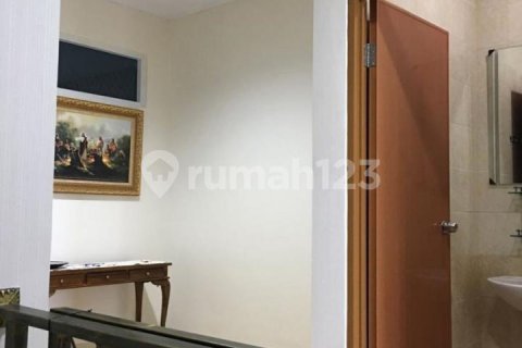 3 bedrooms House in Tangerang, Indonesia No. 13639 8