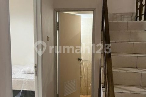 3 bedrooms House in Tangerang, Indonesia No. 13639 14