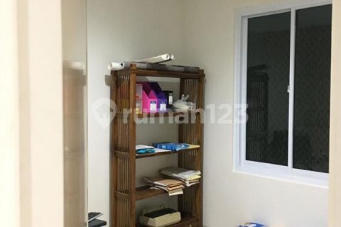 3 bedrooms House in Tangerang, Indonesia No. 13639 3