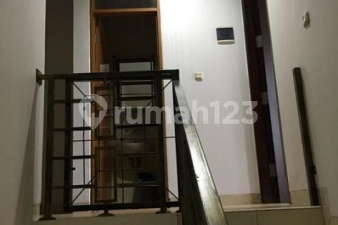 3 bedrooms House in Tangerang, Indonesia No. 13639 7
