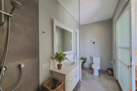 3 bedrooms Villa in Tibubeneng, Badung, Indonesia No. 10955 20
