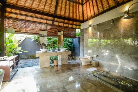 3 bedrooms Villa in Seminyak, Badung, Indonesia No. 10957 13