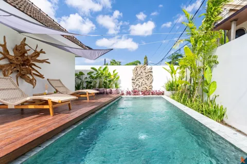 2 bedrooms Villa in Kuta, Badung, Indonesia No. 10729