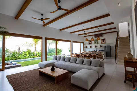 3 bedrooms Villa in Denpasar, Indonesia No. 10937 11