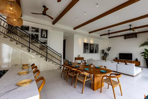 3 bedrooms Villa in Denpasar, Indonesia No. 10937 4