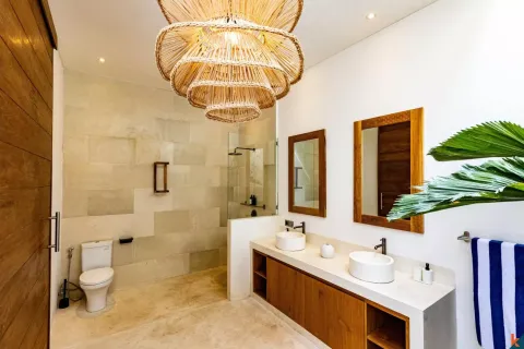 3 bedrooms Villa in Denpasar, Indonesia No. 10937 15