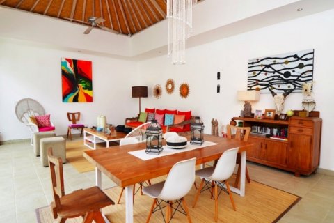 2 bedrooms Villa in Seminyak, Badung, Indonesia No. 1782 3