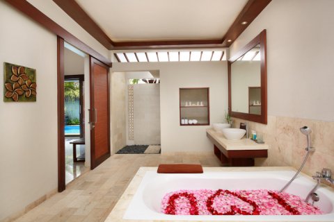 3 bedrooms Villa in Jimbaran, Badung, Indonesia No. 1780 8