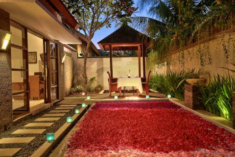 3 bedrooms Villa in Jimbaran, Badung, Indonesia No. 1780 12