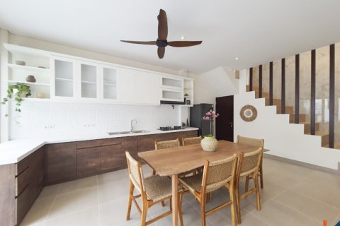 2 bedrooms Villa in Kerobokan, Badung, Indonesia No. 10731 5