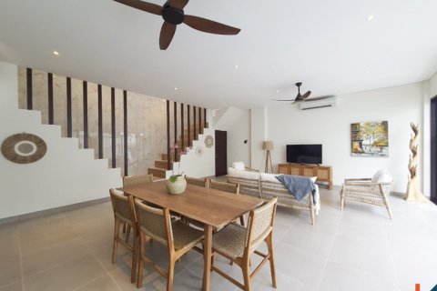 2 bedrooms Villa in Kerobokan, Badung, Indonesia No. 10731 6