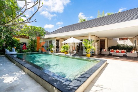 Вилла с 3 спальнями в Seminyak, Бадунг, Индонезия № 13058