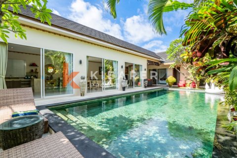 3 bedrooms Villa in Seminyak, Badung, Indonesia No. 13056