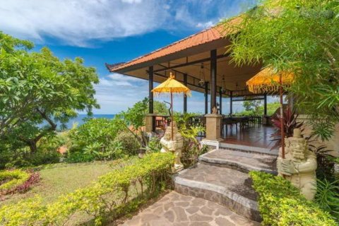 4 bedrooms Villa in Lovina, Anturan, Buleleng, Indonesia No. 7753 7