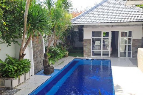 4 bedrooms Villa in Canggu, Badung, Indonesia No. 7636 8