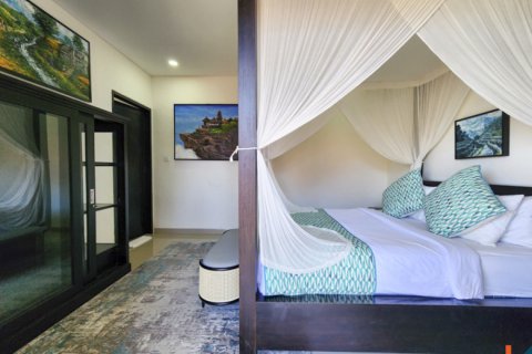 4 bedrooms Villa in South Kuta, Badung, Indonesia No. 11267 14