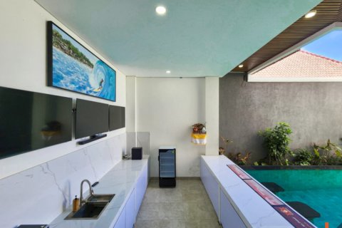 4 bedrooms Villa in South Kuta, Badung, Indonesia No. 11267 10