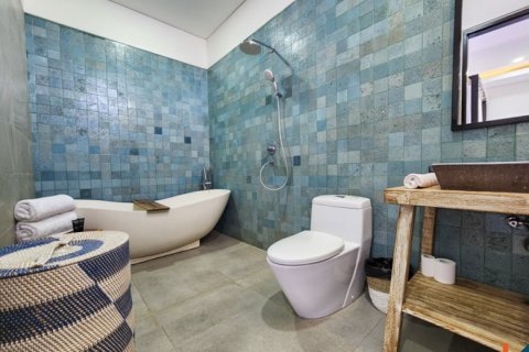4 bedrooms Villa in South Kuta, Badung, Indonesia No. 11267 21