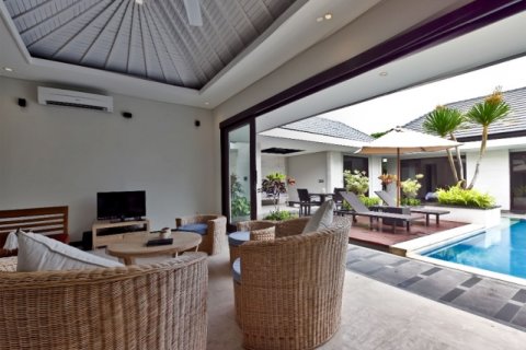3 bedrooms Villa in South Denpasar, Denpasar, Indonesia No. 1183 5