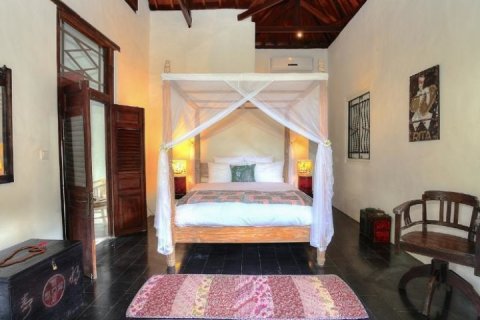 4 bedrooms Villa in Seminyak, Badung, Indonesia No. 1396 13