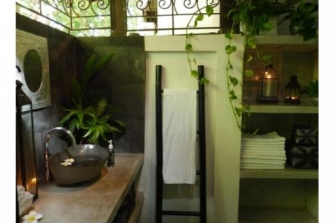 4 bedrooms Villa in Seminyak, Badung, Indonesia No. 1396 18