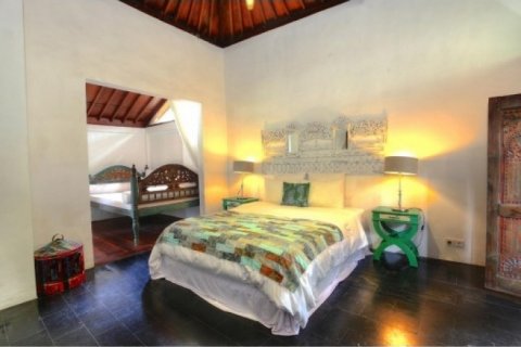 4 bedrooms Villa in Seminyak, Badung, Indonesia No. 1396 15