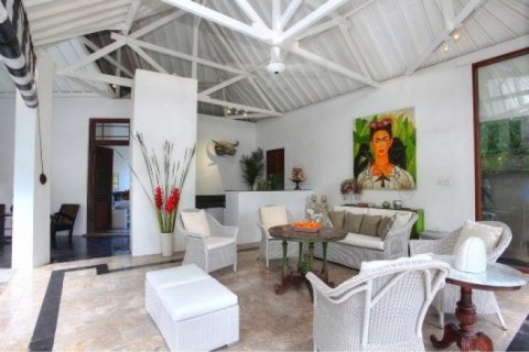 4 bedrooms Villa in Seminyak, Badung, Indonesia No. 1396 10