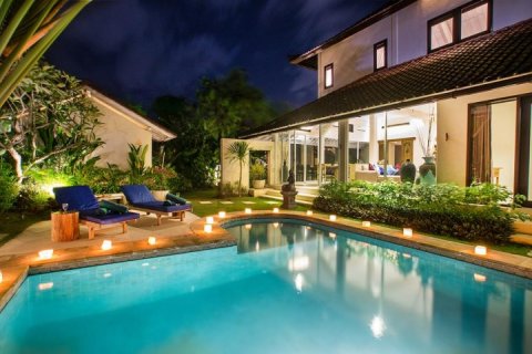 Вилла с 3 спальнями в Seminyak, Бадунг, Индонезия № 1394 14