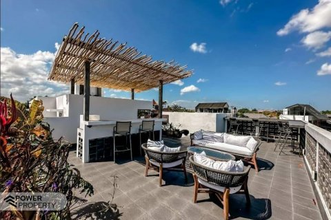 5 bedrooms Villa in Pererenan, Mengwi, Badung, Indonesia No. 7722 15
