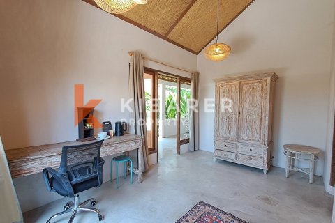 3 bedrooms Villa in Denpasar, Indonesia No. 12957 11