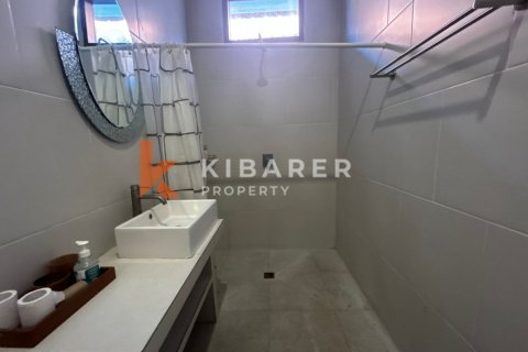 Вилла с 3 спальнями в Kerobokan, Бадунг, Индонезия № 11750 10