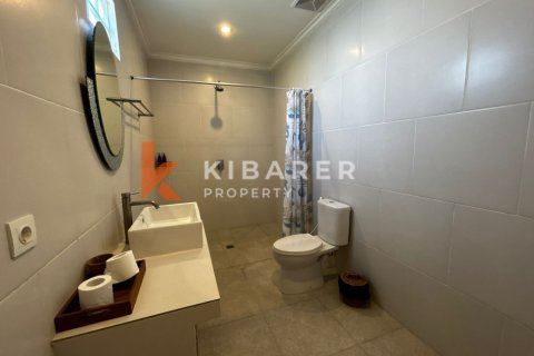 Вилла с 3 спальнями в Kerobokan, Бадунг, Индонезия № 11750 12