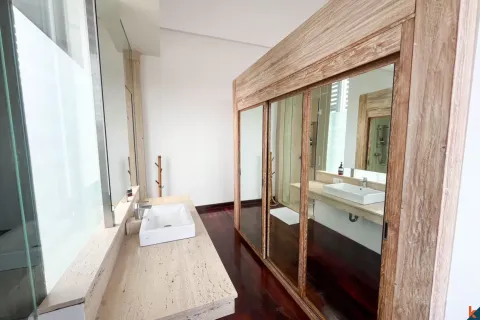 3 bedrooms Villa in Kerobokan, Badung, Indonesia No. 10124 11