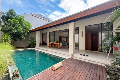 2 bedrooms Villa in Seminyak, Badung, Indonesia No. 10123